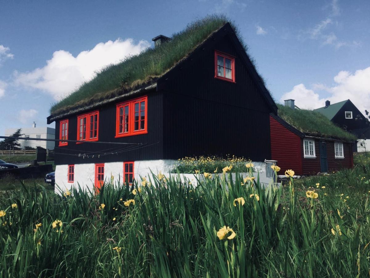 Turf House Cottage - Near Airport Mithvagur Eksteriør bilde