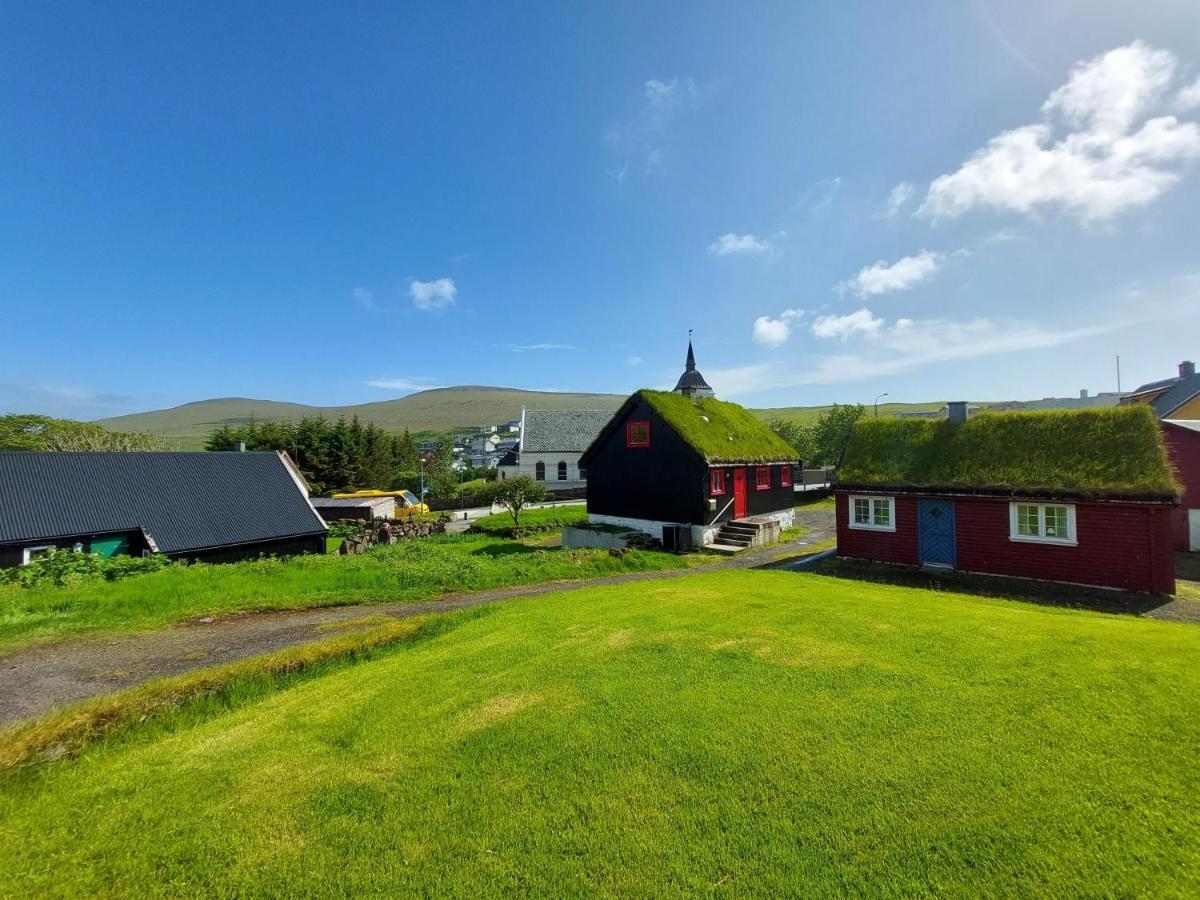 Turf House Cottage - Near Airport Mithvagur Eksteriør bilde