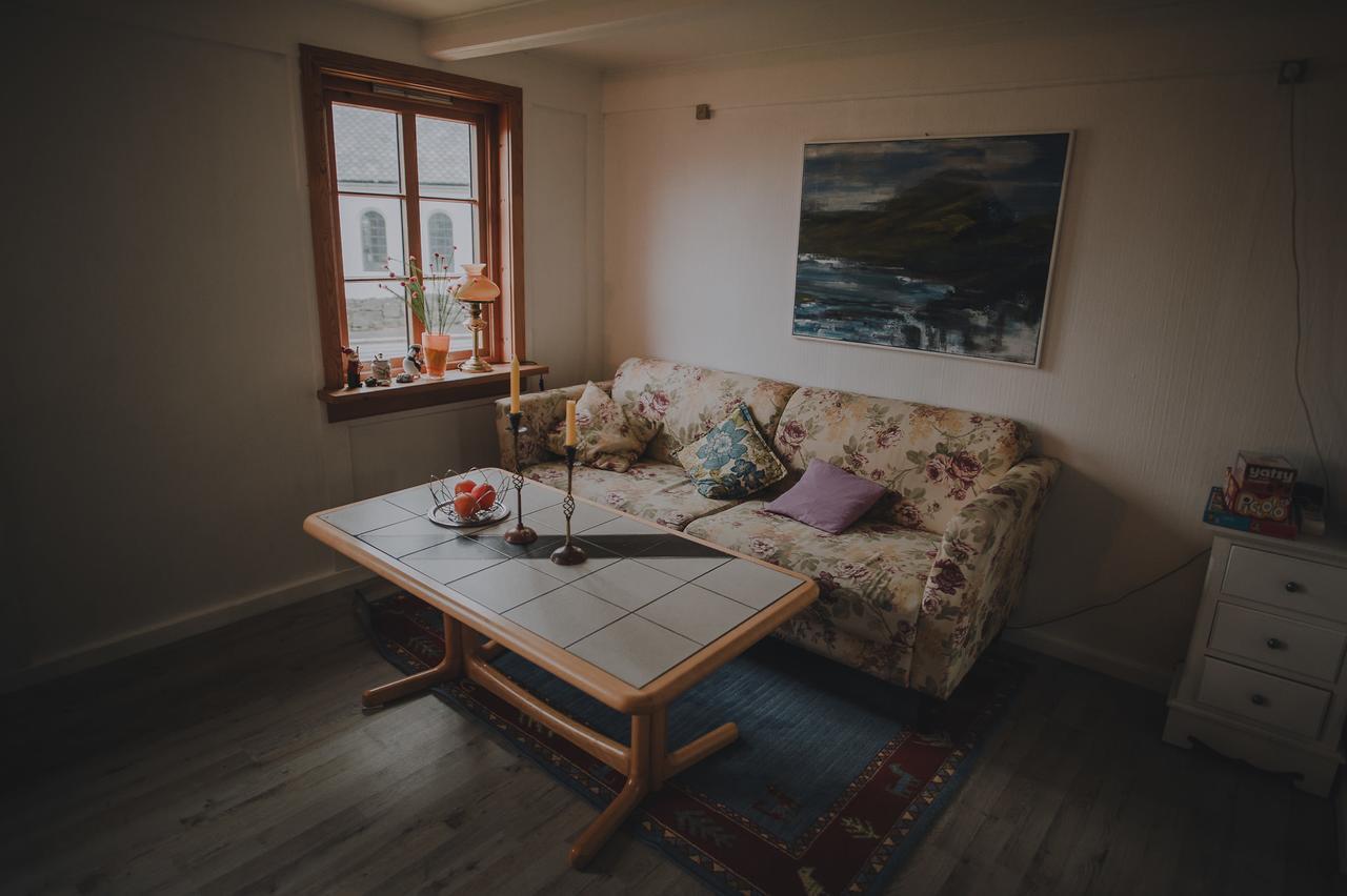 Turf House Cottage - Near Airport Mithvagur Eksteriør bilde